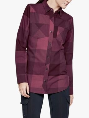 Under Armour Women’s Size XS Burgundy Plaid Button-Up Shirt